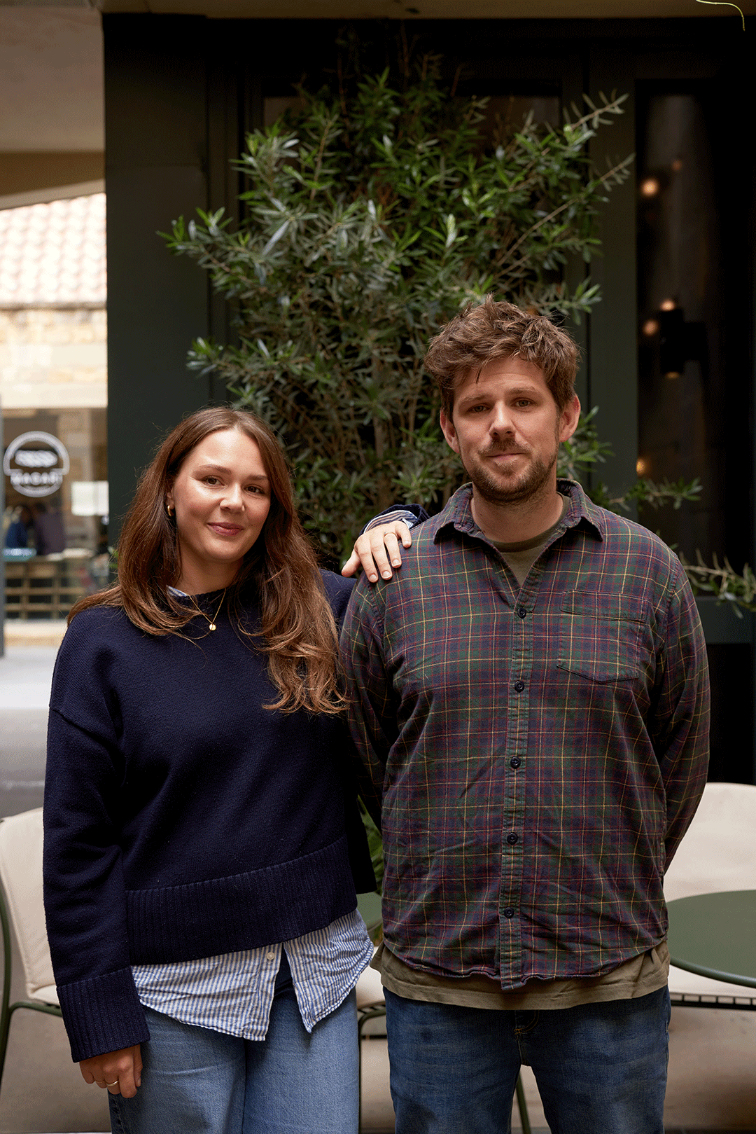 Rob Howell & Meg Oakley-Howell, Root