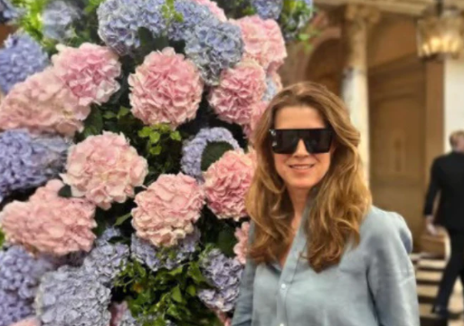 BREAKFAST WITH BELLA: YOUR ESSENTIAL HOLIDAY CAPSULE WARDROBE